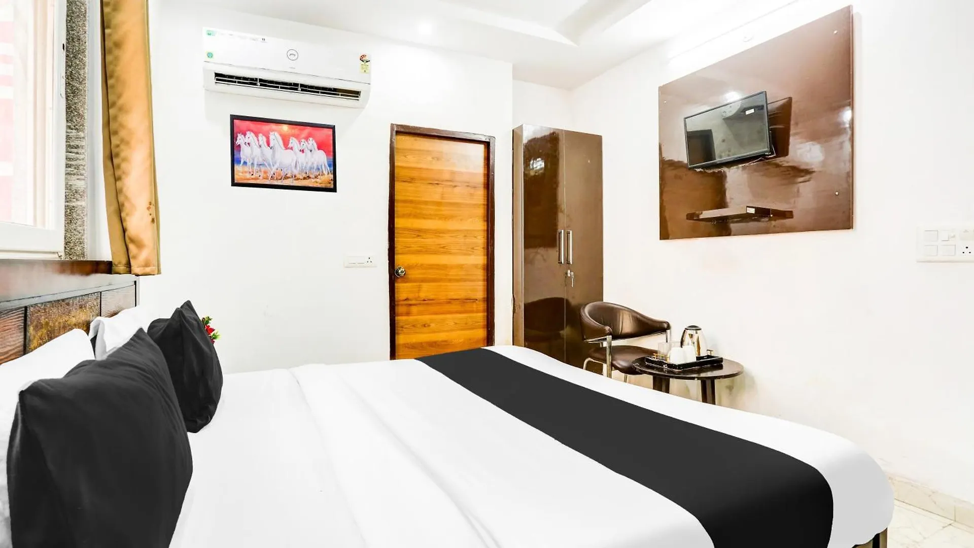 Hotel O Stay International New Delhi